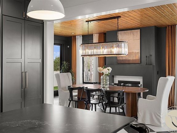 4th image of 5226 Bell Ave