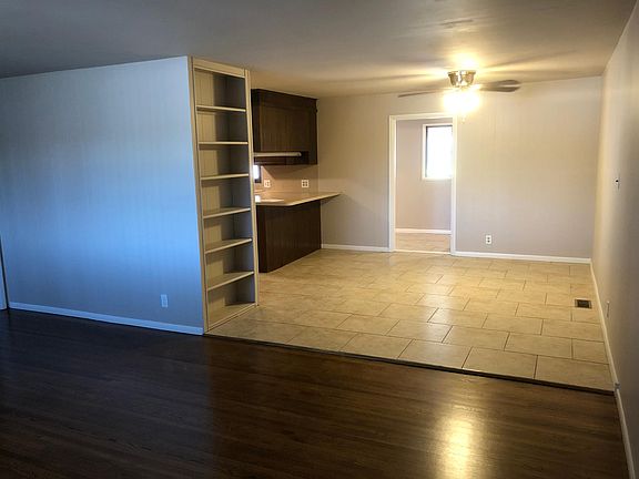 Dining room with new tile
