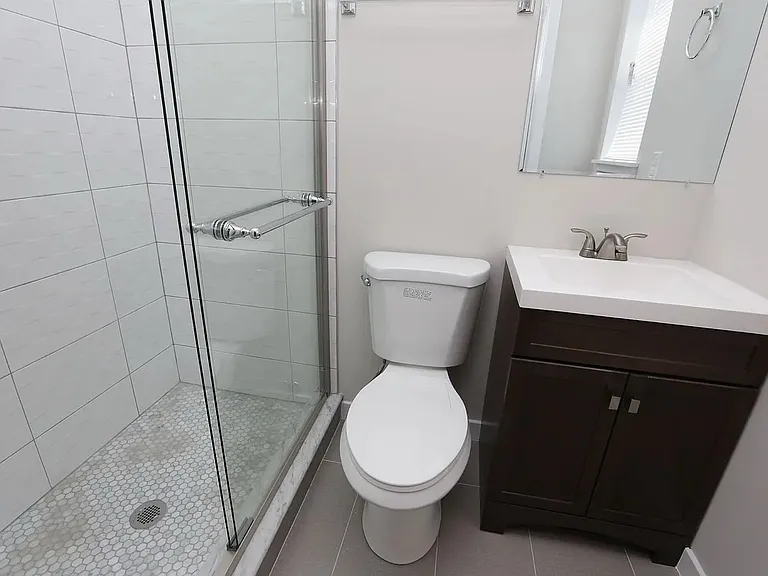 6 N 42nd St #2 — Photo 22