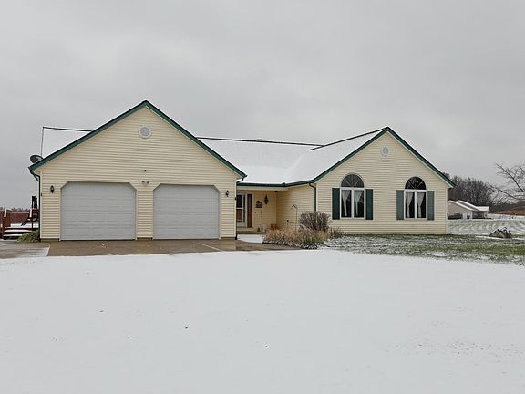 9700 Pine Lake Rd-102