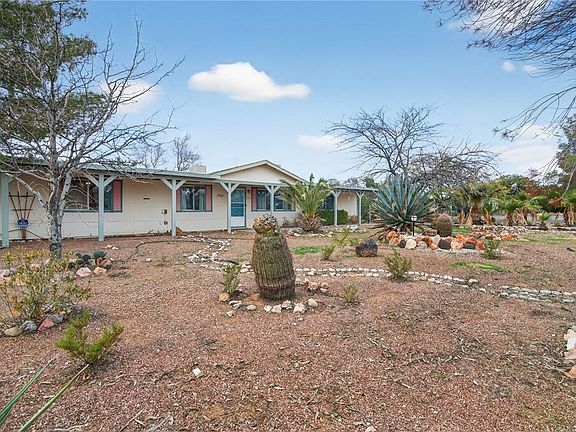 4th image of 3541 N Laguna Rd