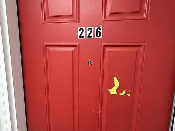 3rd image of 723 Green Rd APT 226