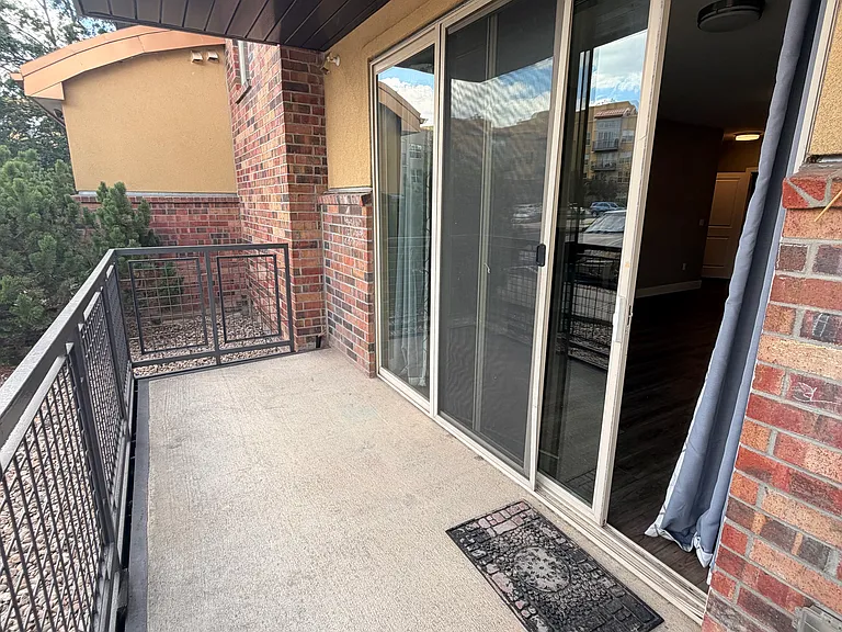 9039 E Panorama Cir #201 — Photo 8