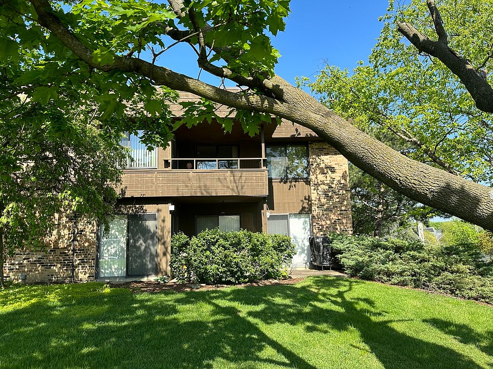 1st image of 1365 N Sterling Ave #D215