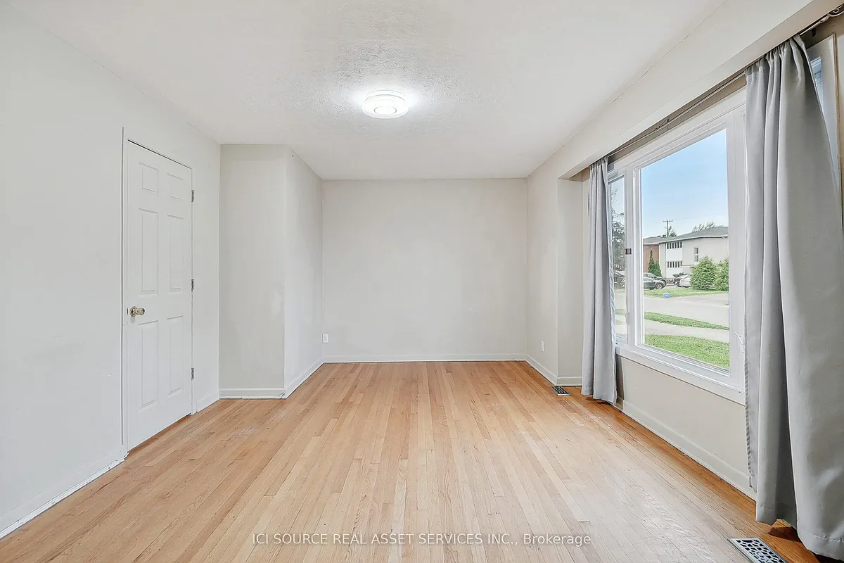 Building Photo - 1391 Claymor Ave