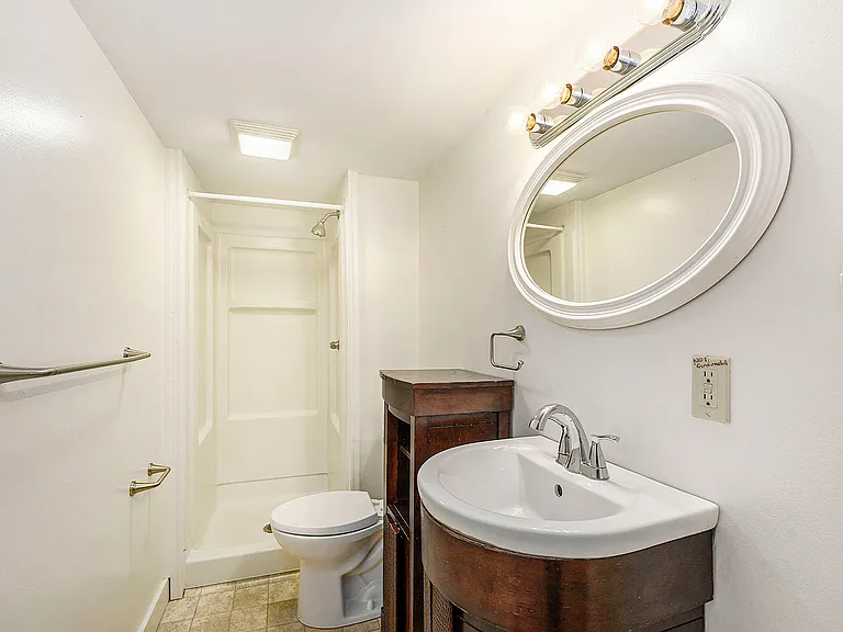 127 Elm St #3 — Photo 9