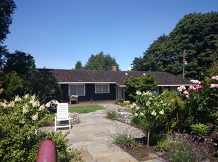 5100 SW Grayson St, Seattle, WA 98116