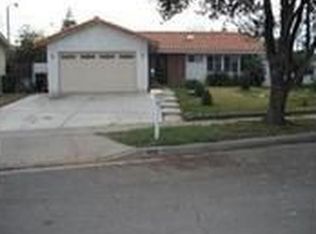 1022 Serene Dr, Corona, CA 92878