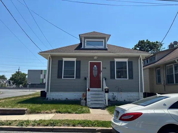 310 Delaware St, Brooklawn, NJ 08030
