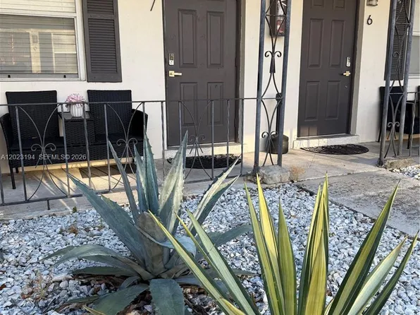 2216 Fillmore St #1-10, Hollywood, FL 33020