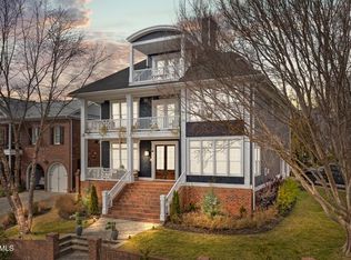 2800 Peachleaf St, Raleigh, NC 27609