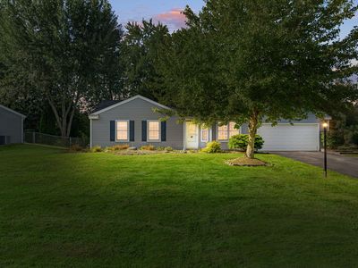 833 Dartmouth Dr, Island Lake, IL, 60042