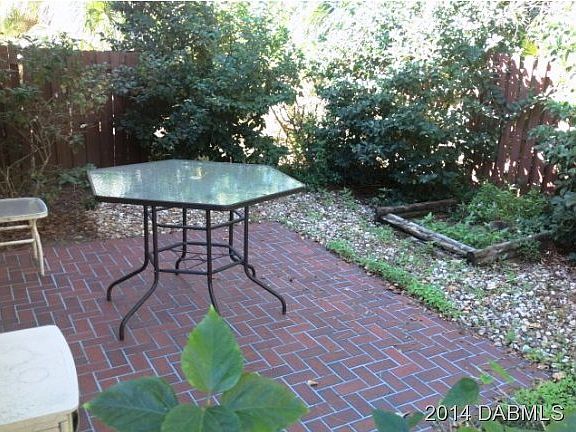 3rd image of 881 S Stonybrook Cir