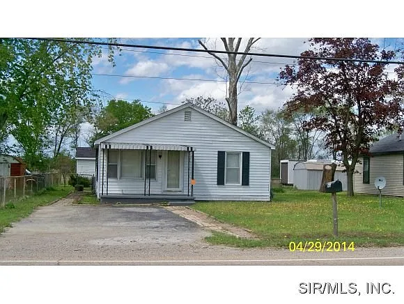 4389 State Route 162 photo 1
