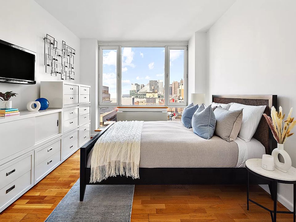 1st image of 635 W 42nd St APT 11C