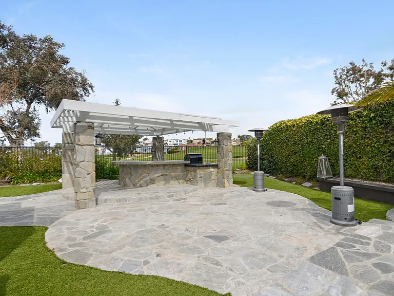 9 Andalucia Dr — Photo 5