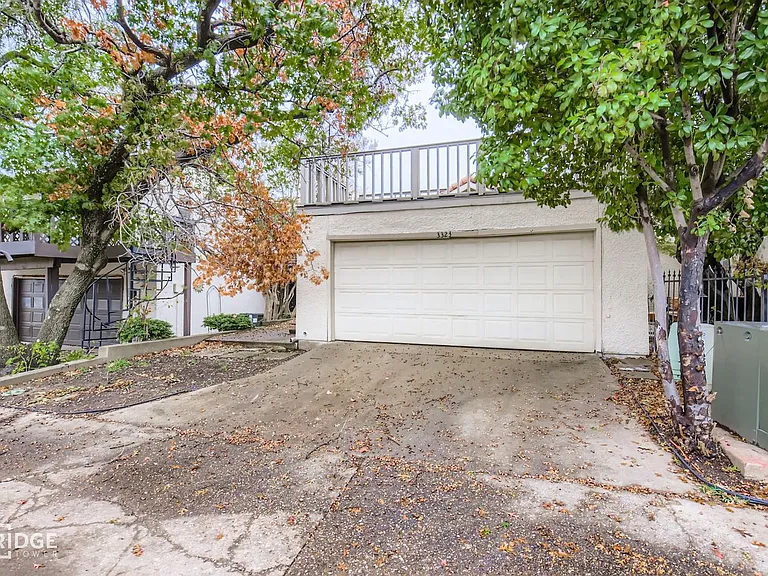 3323 Augusta Blvd — Photo 24