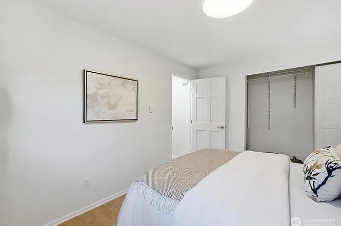 8425 18th Ave SW — Photo 11