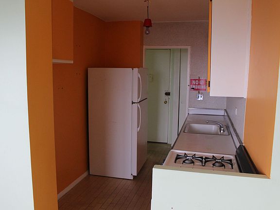5th image of 2944 W 5th St APT 23O