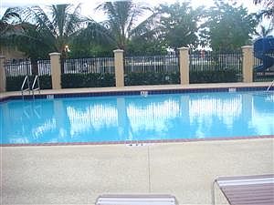 4th image of 801 N Santa Catalina Cir