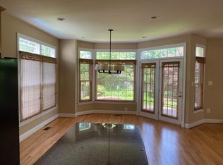 5503 Alta Vista Rd, Bethesda, MD 20814