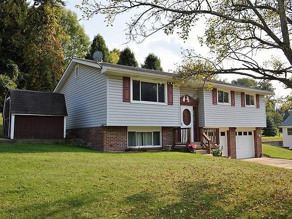 3rd image of 101 Kenwood Dr