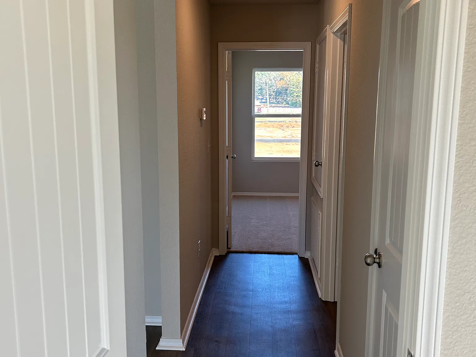 4 bed, 1470 sqft, $1,650 — Photo 3