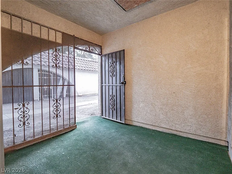 817 Mantis Way #2 — Photo 29