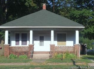 429 N Springfield St, Virden, IL 62690