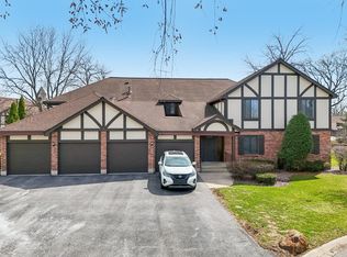 8239 Mulberry Ct #13C, Palos Hills, IL 60465