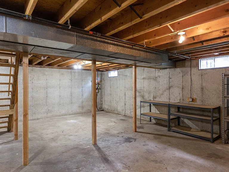 250 Grey Birch Dr — Photo 20