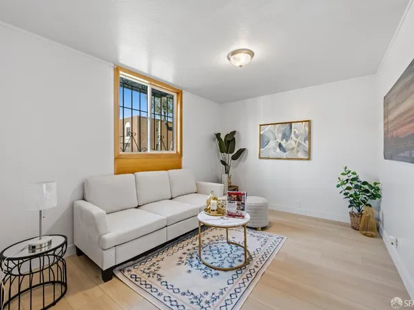 44 Burr Ave, San Francisco, CA 94134
