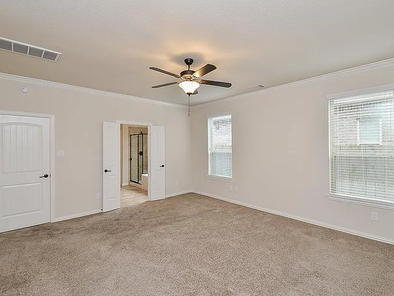 9411 Sparrow Creek Ct — Photo 17
