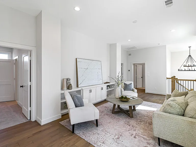 1207 Tabor St — Photo 25