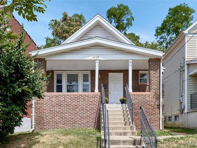 6525 Bartmer Ave, Saint Louis, MO, 63130