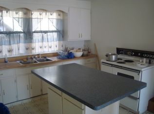 2003 E Dupont Ave, Belle, WV 25015