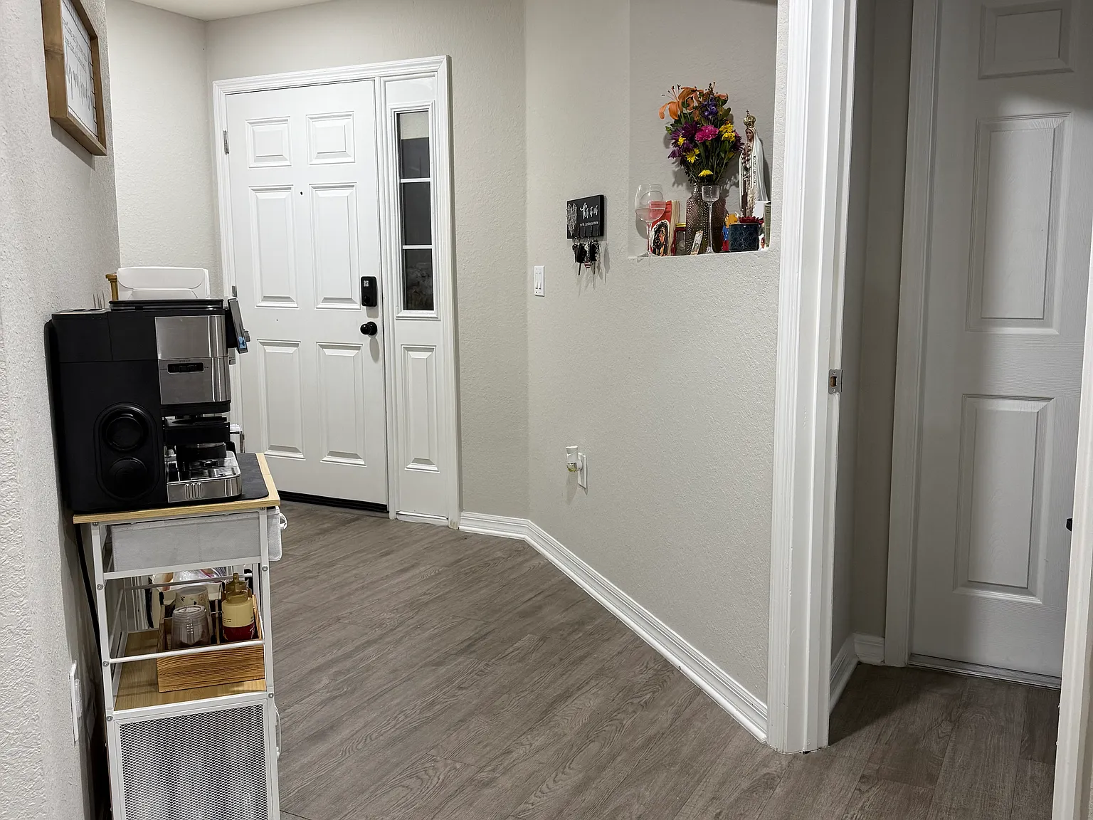 3 bed, 1480 sqft, $1,850 — Photo 2