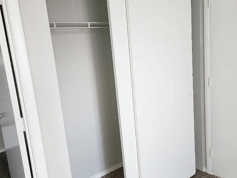 Three Bedroom at Ridge Falls, Apartments For Rent