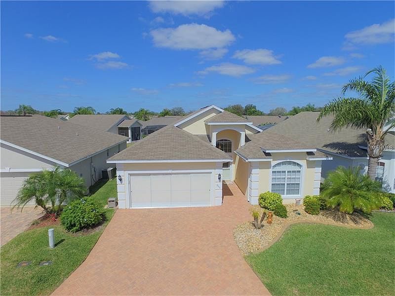 1st image of 211 Oak Hammock Dr
