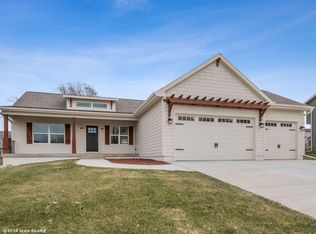 1105 S 12th St, Adel, IA 50003