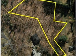 368-368A Shays St, Amherst, MA 01002