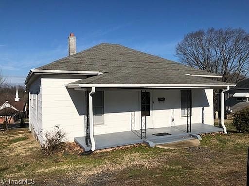 1st image of 1143 Carolina Ave