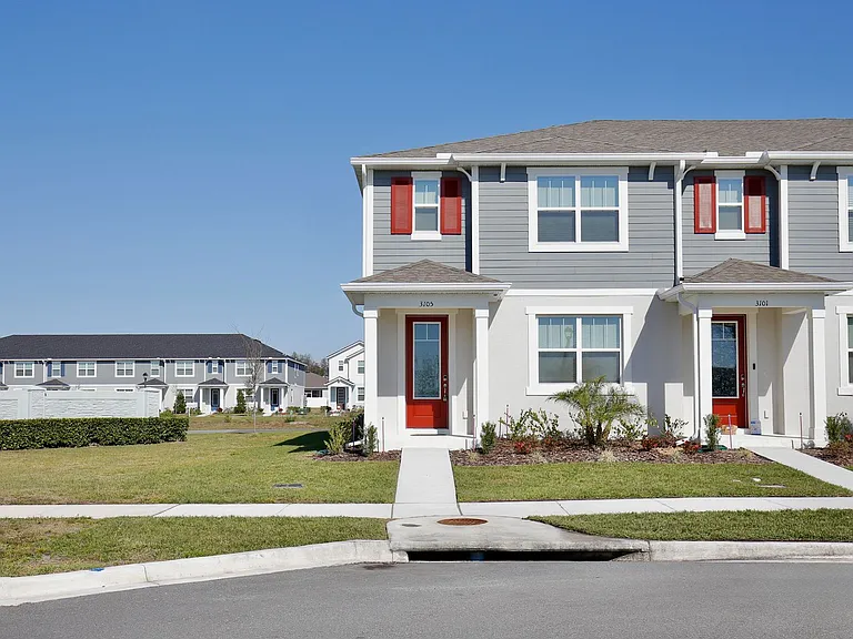 3105 Douglas Fir Dr — Photo 1