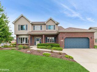 8824 Brown Ln, Tinley Park, IL 60487