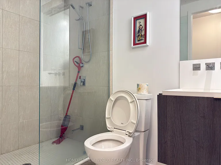 101 Charles St E #610 — Photo 15