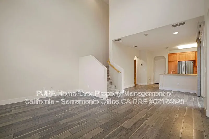 2 bed, 2.5 bath, 1309 sqft, $2,495 — Photo 4