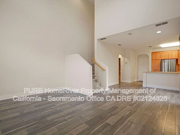 4th image of 11091 International Dr