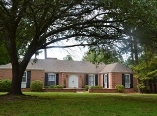 16 Calhoun Dr, Sumter, SC 29150