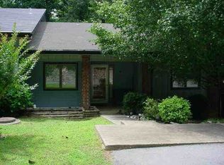8 Palo Mastil Ln, Hot Springs, AR 71909
