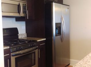 838 Judson Ave APT 2B, Evanston, IL 60202